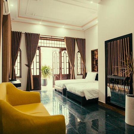 House Of Ly Apartment Hue Exterior photo