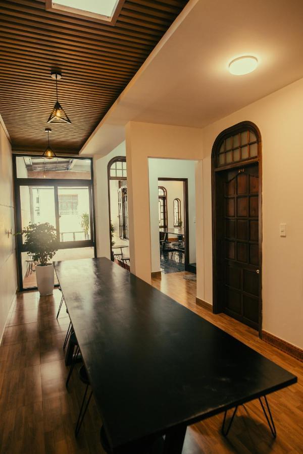 House Of Ly Apartment Hue Exterior photo