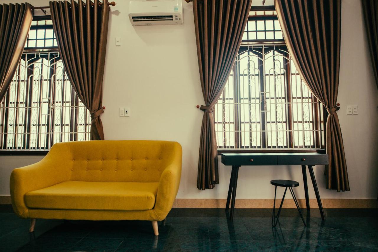 House Of Ly Apartment Hue Exterior photo